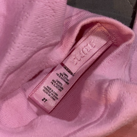 SKIMS 2PCS SET (KIDS) SUPER RARE !!! - Picture 3 of 10